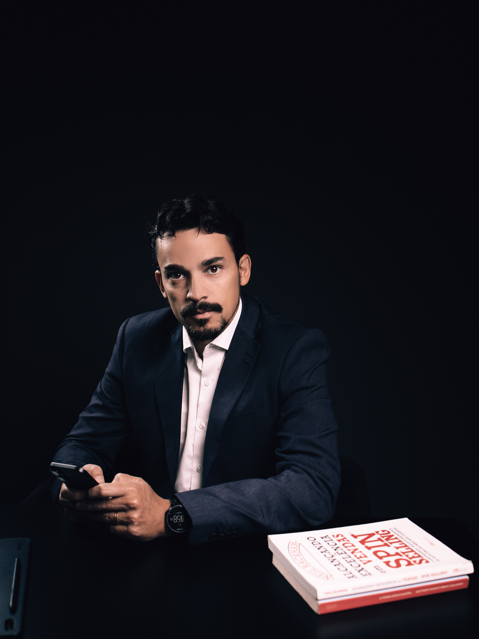 Diego A. Dalcolli durante uma apresentação
